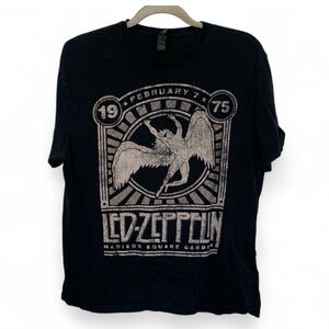 Led Zeppelin Madison Square Garden Black Short Sleeve Band Tee Shirt Size Large